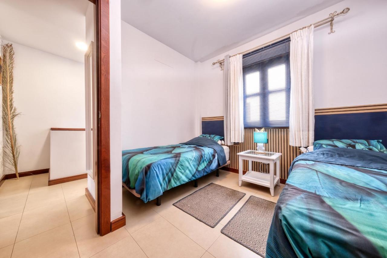 Casa Bleu 2 Floors ,2 Bedrooms ,Equipped Kitchen ,Balcony ,Terrace And Grill Puerto Calero Luaran gambar